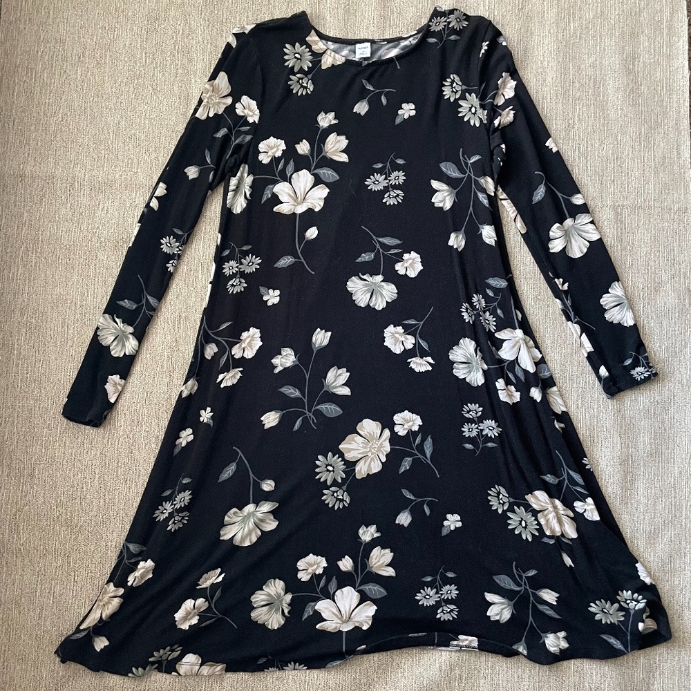 Old Navy Floral Print Dress